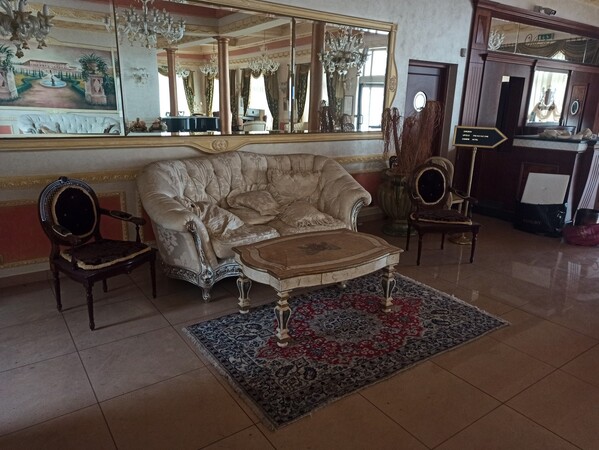 2#7809 Arredamento per hotel sal ricevimenti in vendita - foto 1