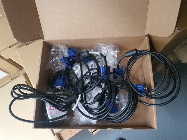 7#7810 Attrezzature elettroniche in vendita - foto 4