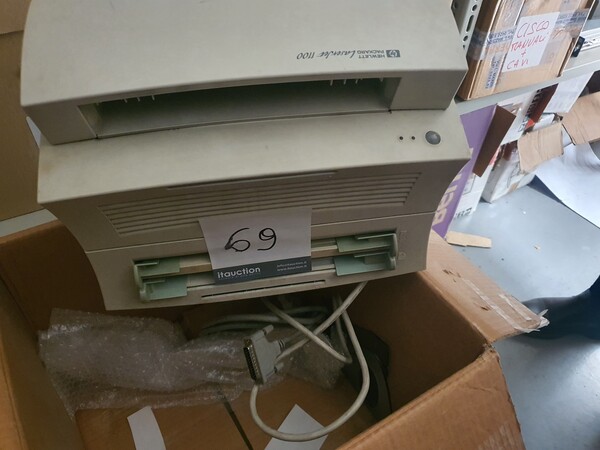 7#7810 Attrezzature elettroniche in vendita - foto 40