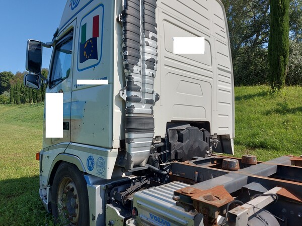 1#7820 Autocarro scarrabile Volvo FH480 in vendita - foto 8