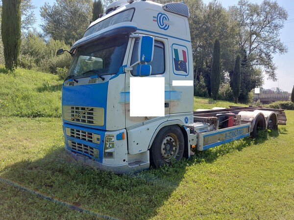 1#7820 Autocarro scarrabile Volvo FH480 in vendita - foto 23
