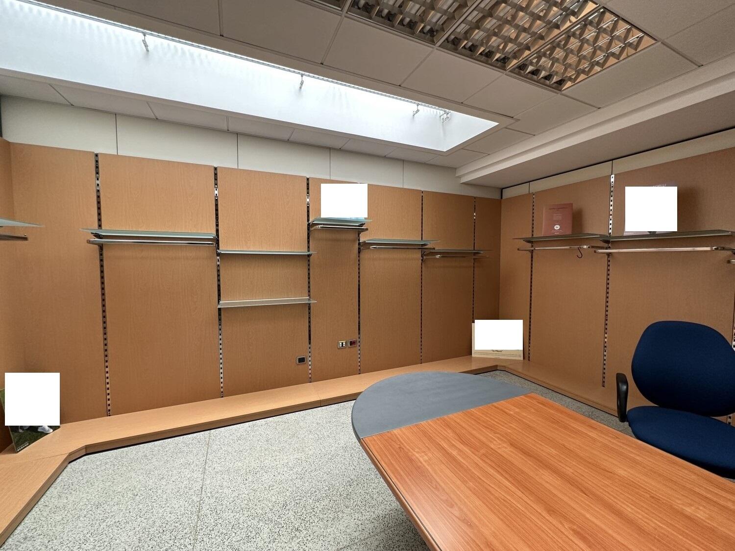 Lot Office furniture