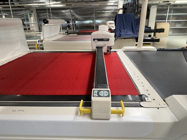 2#7821 Macchina da taglio automatica Lectra Vector2500 in vendita - foto 5