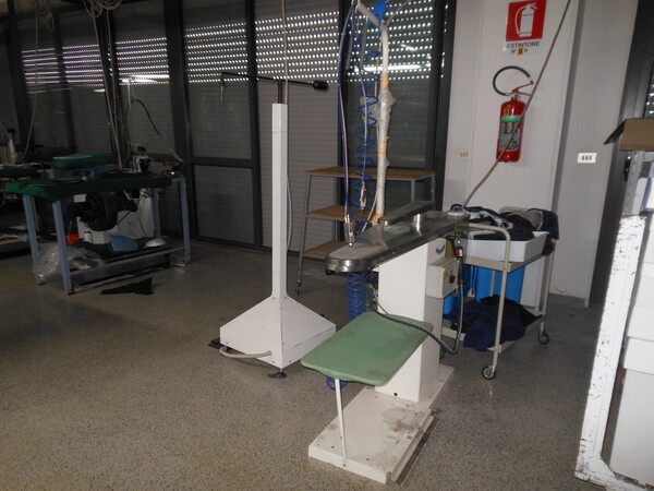 22#7821 Macchinari per cucitura abbigliamento in vendita - foto 6