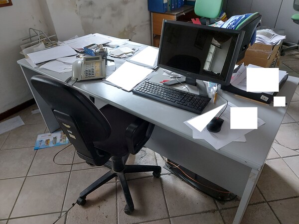 1#7822 Arredi e attrezzature elettroniche da ufficio in vendita - foto 1