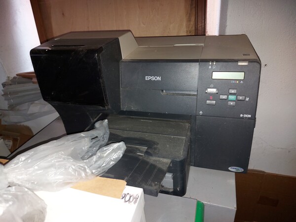 1#7822 Arredi e attrezzature elettroniche da ufficio in vendita - foto 25