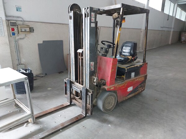 4#7822 Carrelli elevatori e transpallet in vendita - foto 1