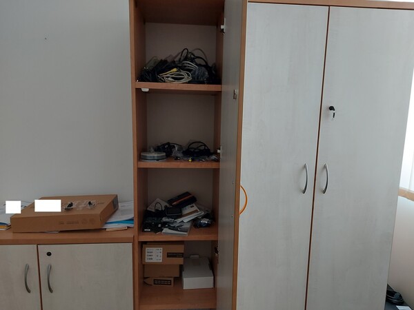 1#7826 Arredi e macchine elettroniche da ufficio in vendita - foto 5
