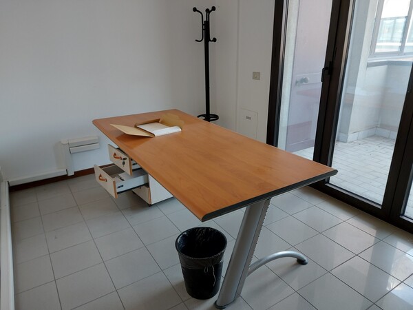 1#7826 Arredi e macchine elettroniche da ufficio in vendita - foto 17