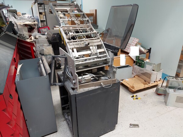 3#7826 Attrezzatura da officina e scaffalatura in vendita - foto 11