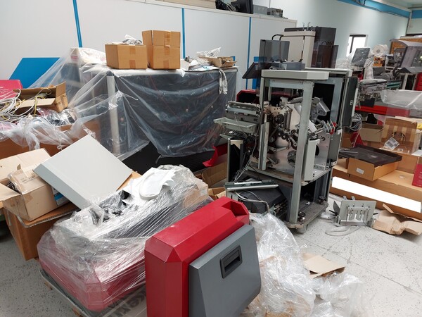 3#7826 Attrezzatura da officina e scaffalatura in vendita - foto 28