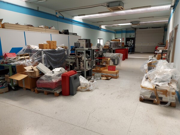 3#7826 Attrezzatura da officina e scaffalatura in vendita - foto 31