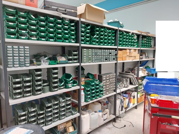 3#7826 Attrezzatura da officina e scaffalatura in vendita - foto 33