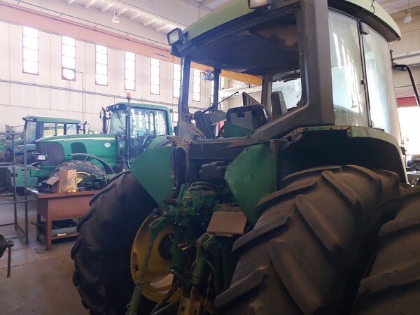 60#7834 Trattore John Deere 6100DT in vendita - foto 12
