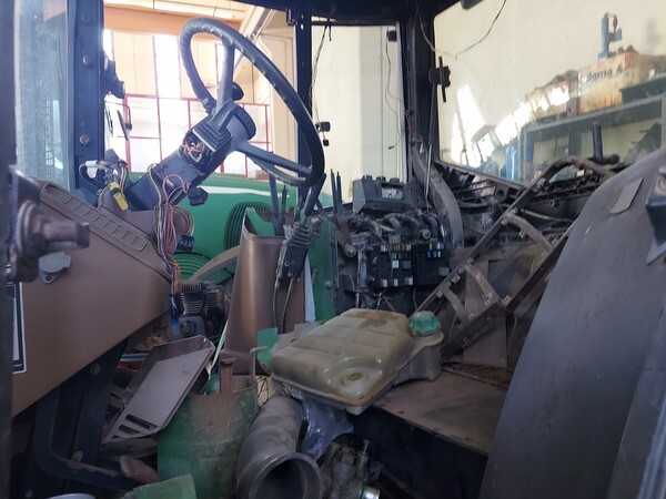 61#7834 Trattore John Deere 6400 DT in vendita - foto 11