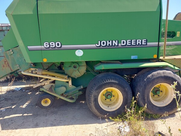65#7834 Pressa John Deere 690 in vendita - foto 5