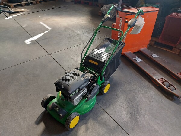 94#7834 Rasaerba John Deere R47VESE in vendita - foto 2