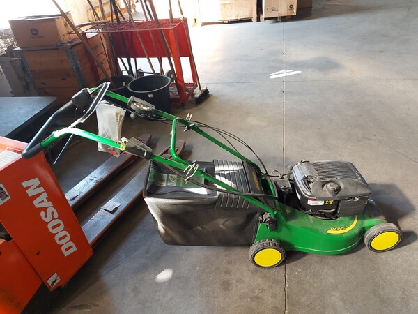 94#7834 Rasaerba John Deere R47VESE in vendita - foto 6