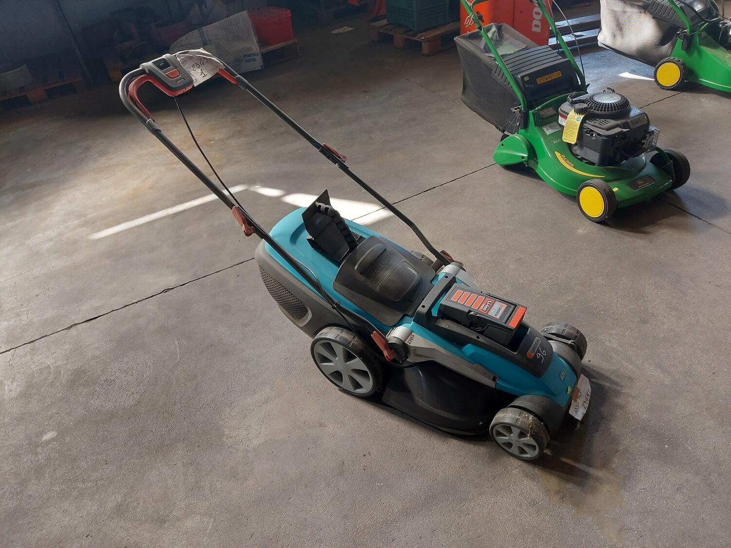 Lot Gardena lawnmower
