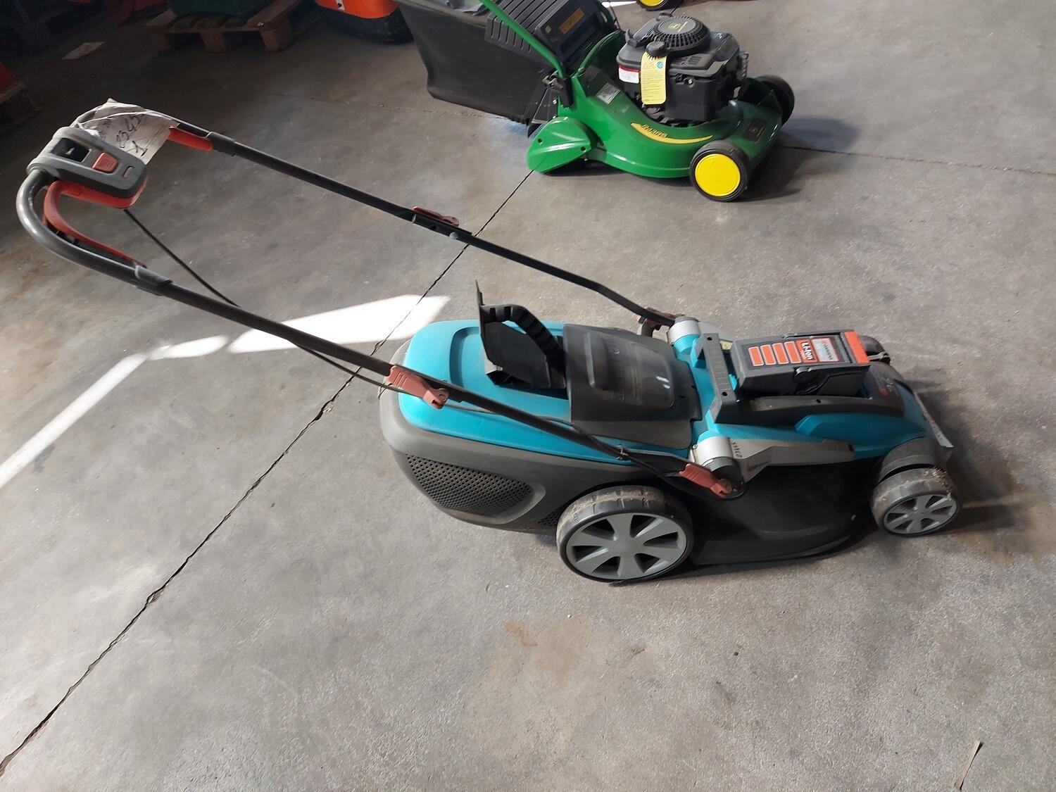 Lot Gardena lawnmower