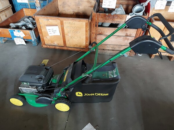 97#7834 Rasaerba John Deere in vendita - foto 1