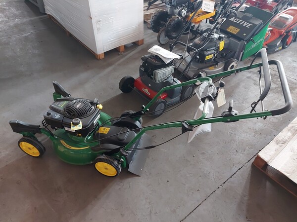 98#7834 Rasaerba John Deere in vendita - foto 1