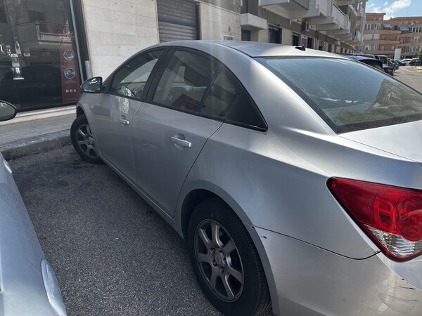 1#7838 Autovettura Chevrolet Cruze 2.0 in vendita - foto 9