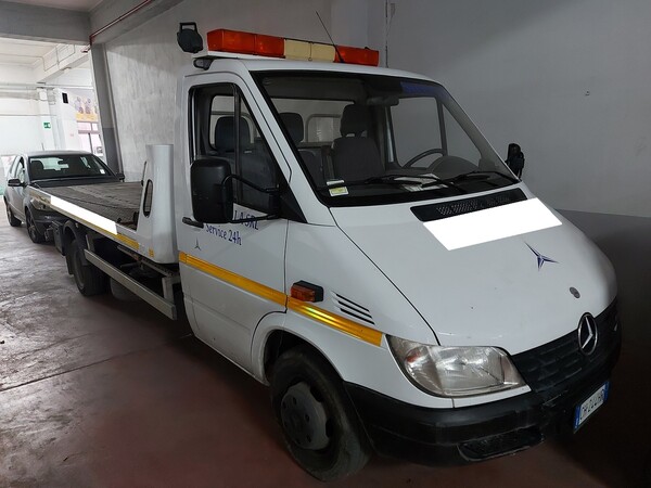 Autocarri in vendita