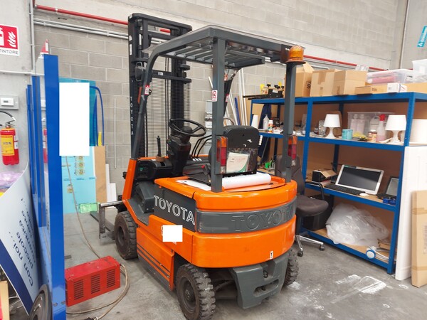 3#7847 Carrello elevatore Toyota e transpallet in vendita - foto 3