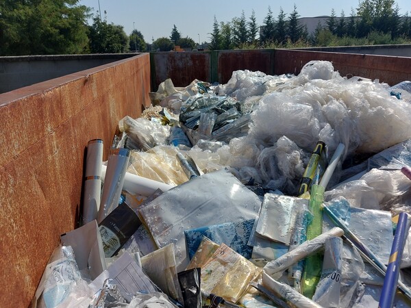 6#7847 Cassone scarrabile per rifiuti e box in lamiera in vendita - foto 2