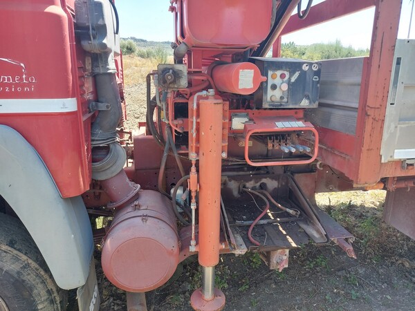 1#7849 Autocarro Iveco 190.36 in vendita - foto 6