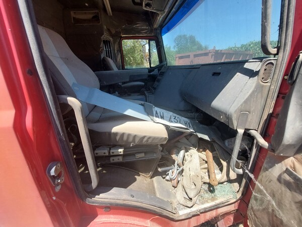 1#7849 Autocarro Iveco 190.36 in vendita - foto 19