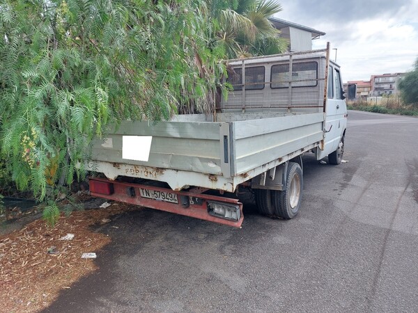 11#7849 Autocarro Iveco Daily 35.8 in vendita - foto 2