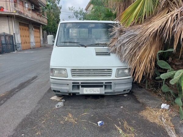 11#7849 Autocarro Iveco Daily 35.8 in vendita - foto 8