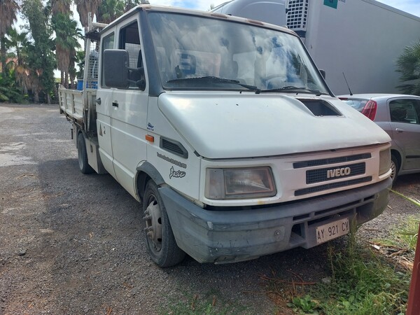 Autocarri in vendita