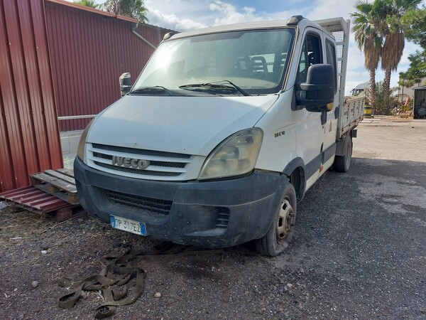 Autocarri in vendita