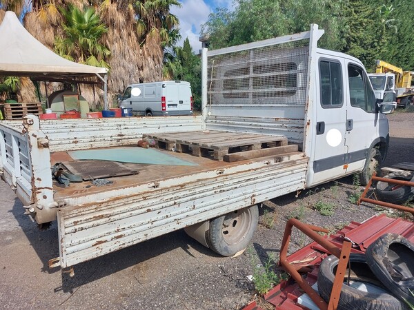 15#7849 Autocarro Iveco Daily 35C12 in vendita - foto 5