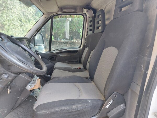 19#7849 Autocarro Iveco Daily 29L12 in vendita - foto 10
