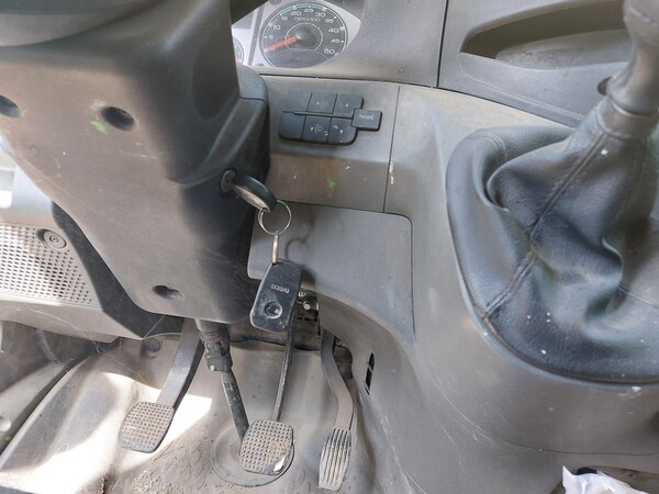 19#7849 Autocarro Iveco Daily 29L12 in vendita - foto 12