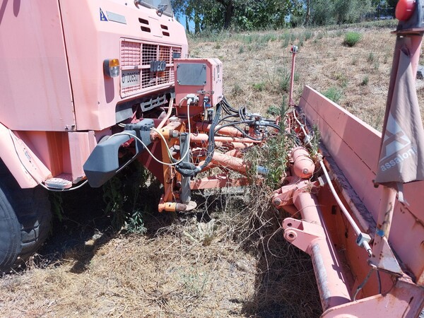 20#7849 Autocarro spazzaneve Iveco 80.14 in vendita - foto 9