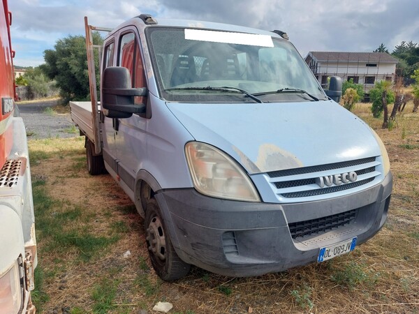 23#7849 Autocarro Iveco Daily 35/E4 in vendita - foto 2