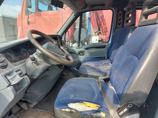 23#7849 Autocarro Iveco Daily 35/E4 in vendita - foto 13
