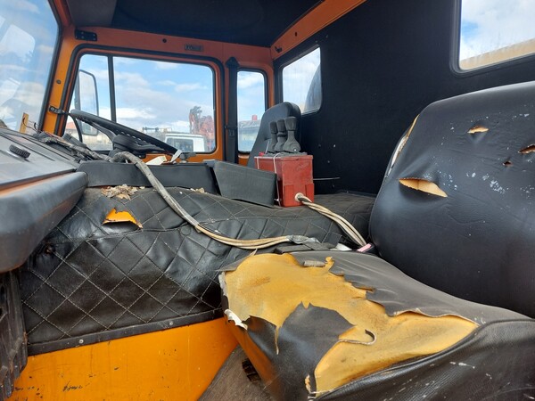 24#7849 Autocarro spazzaneve Iveco 80.17 in vendita - foto 9