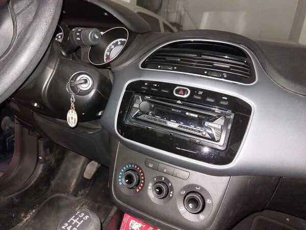 28#7849 Autocarro Fiat Punto Evo in vendita - foto 14