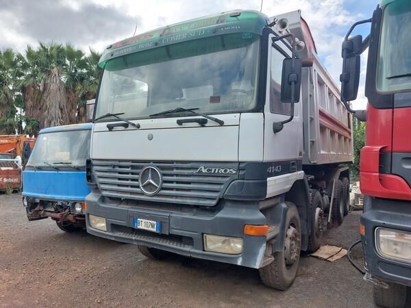 29#7849 Autocarro Mercedes Actros MB4143K/8x4 in vendita - foto 2