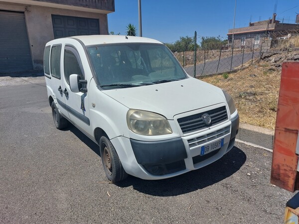 Autocarri in vendita