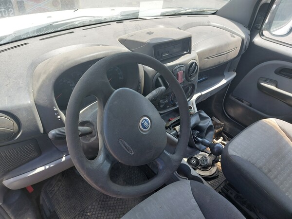 30#7849 Autocarro Fiat Doblò in vendita - foto 12
