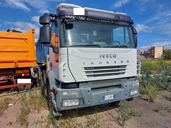 5#7849 Autocarro Iveco Trakker 340T45 in vendita - foto 1