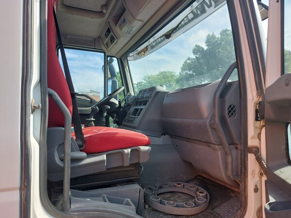 5#7849 Autocarro Iveco Trakker 340T45 in vendita - foto 10