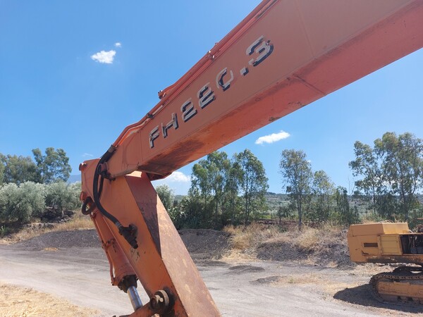 11#7850 Escavatore Fiat Hitachi FH 220.3 in vendita - foto 7